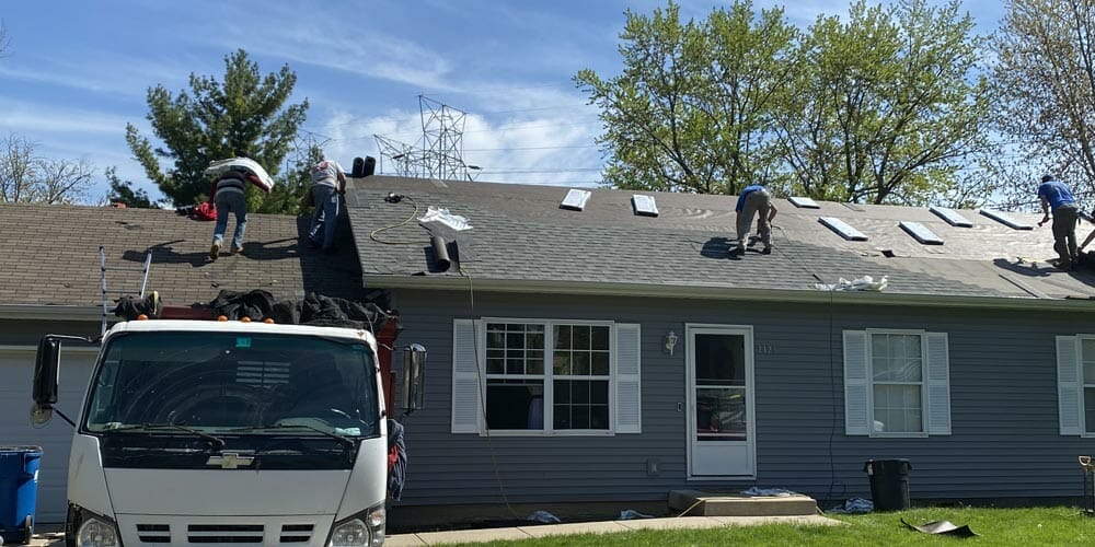 trusted roof replacement Naperville and Aurora